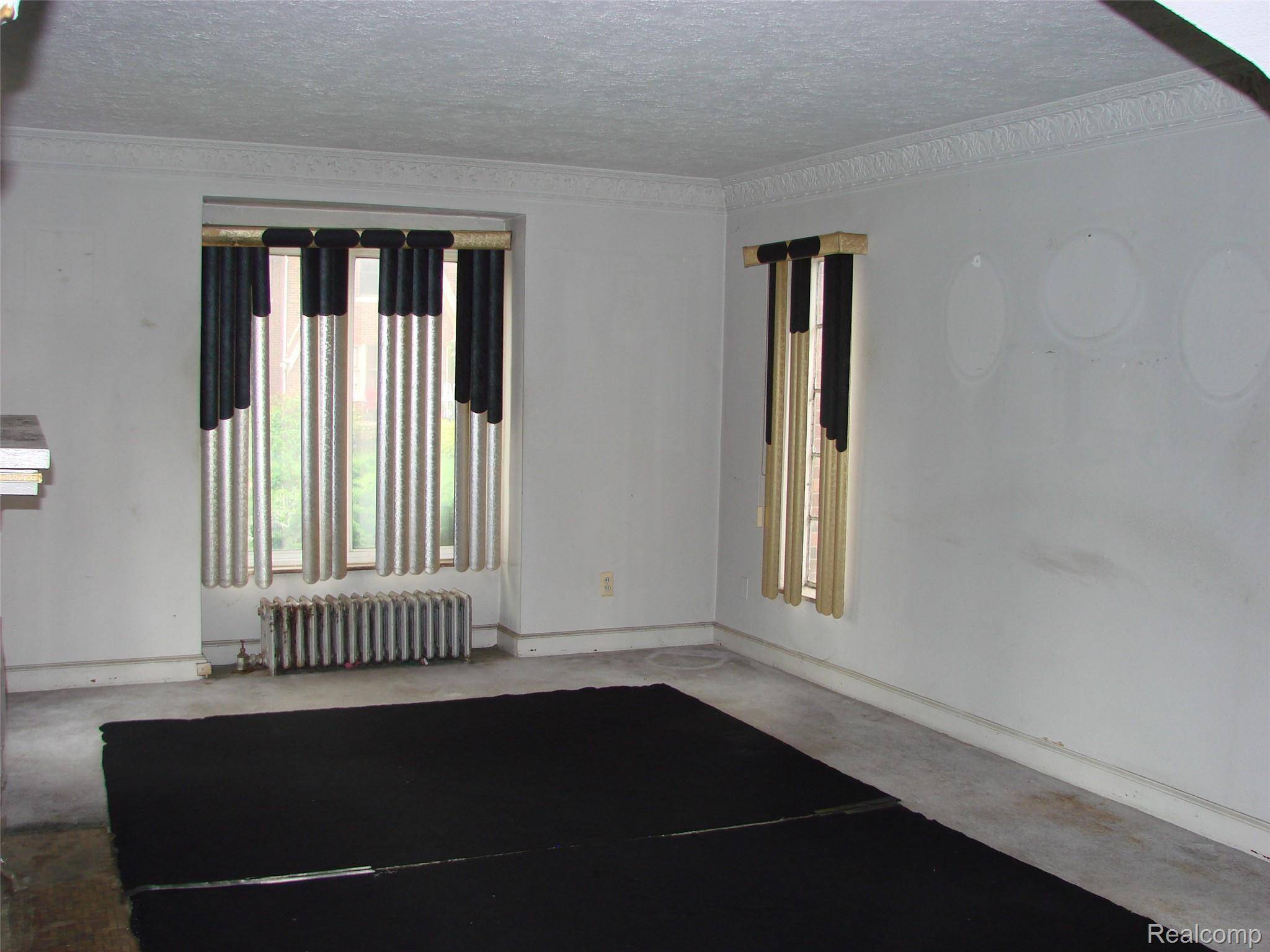 Detroit, MI 48227,13960 MONTROSE ST