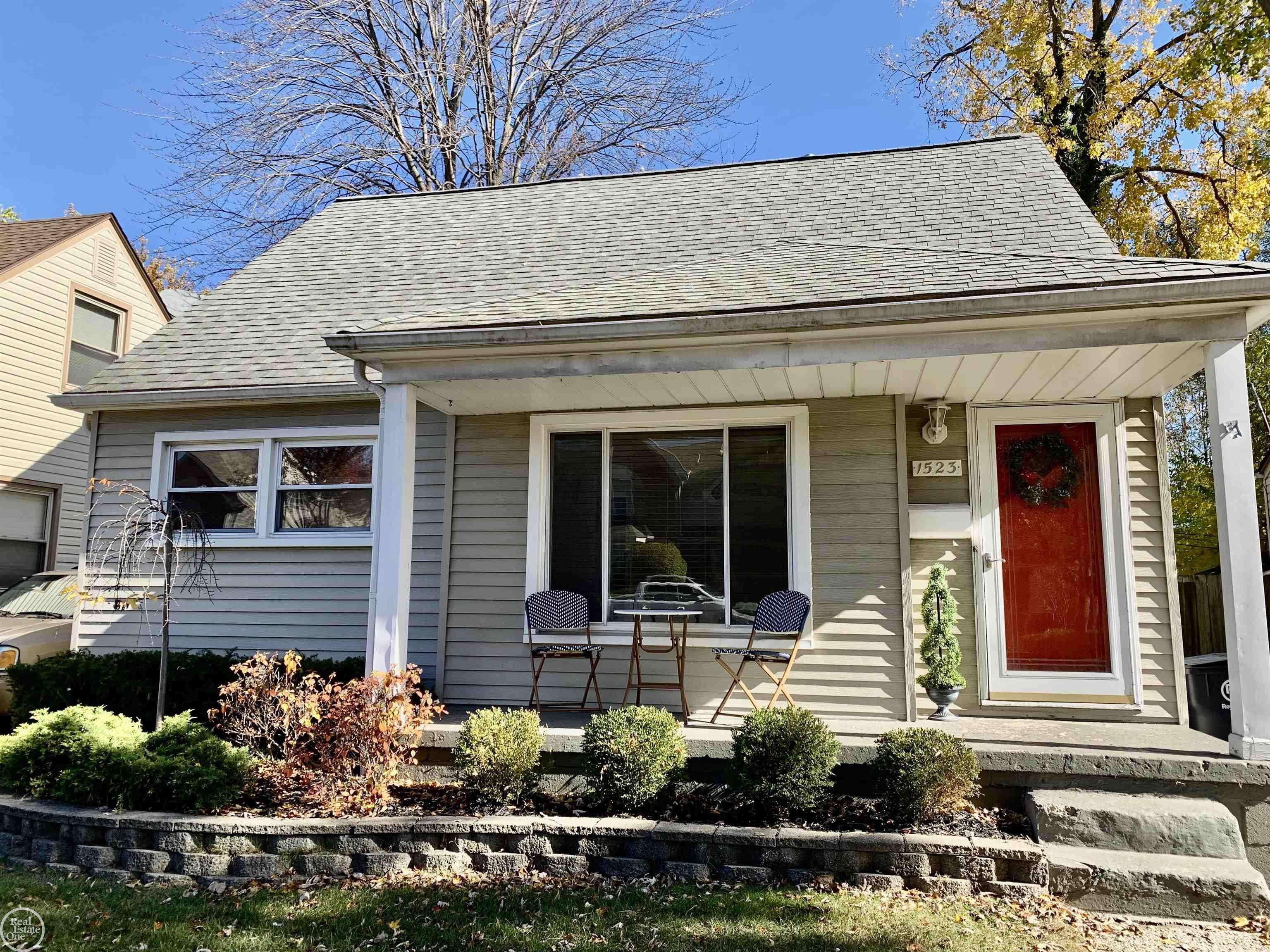 Royal Oak, MI 48067,1523 Irving