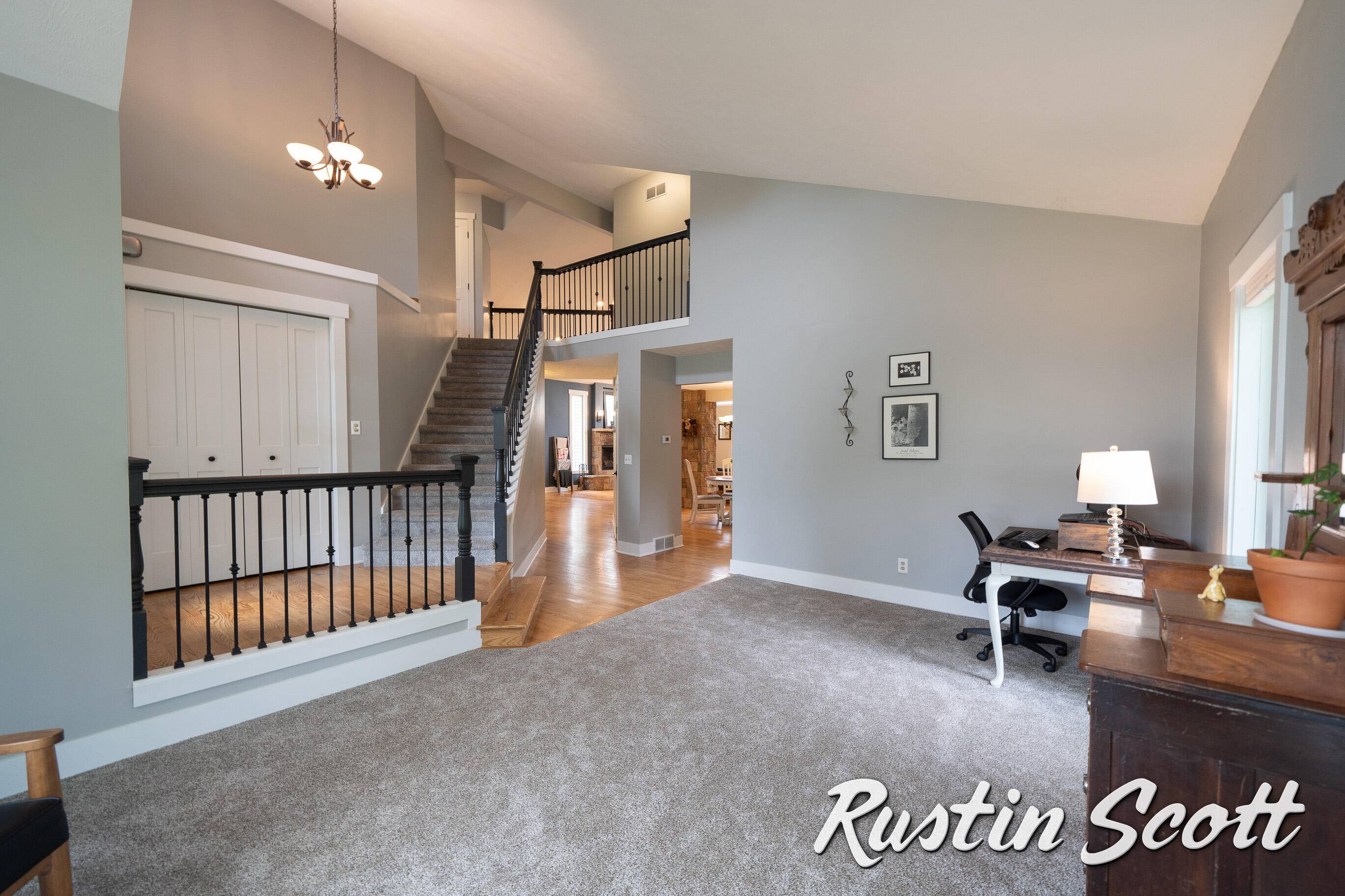 Kentwood, MI 49508,5564 Stowehill DR SE