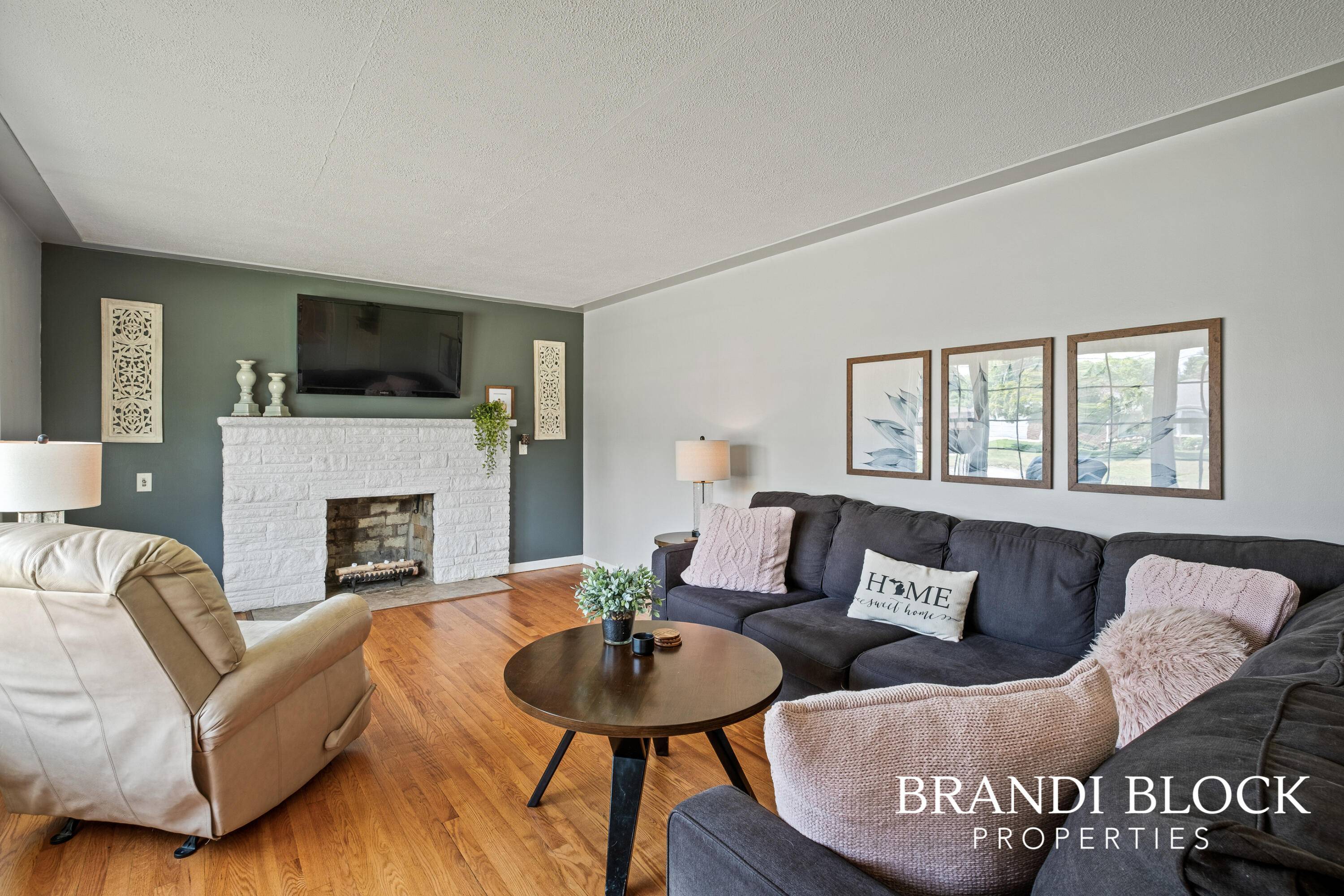 Kentwood, MI 49508,1426 Pickett ST SE