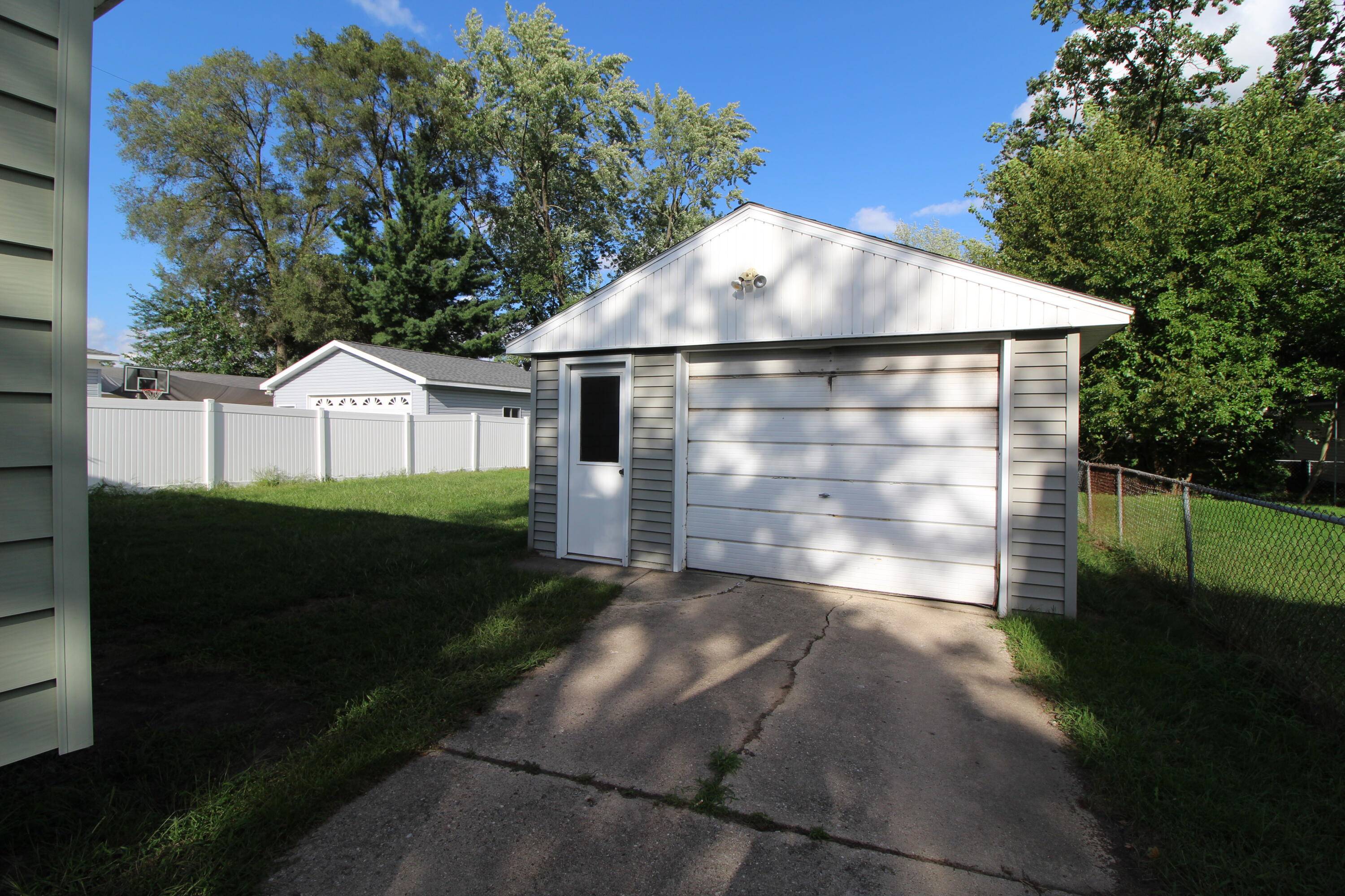 Kentwood, MI 49548,4480 Madison AVE SE