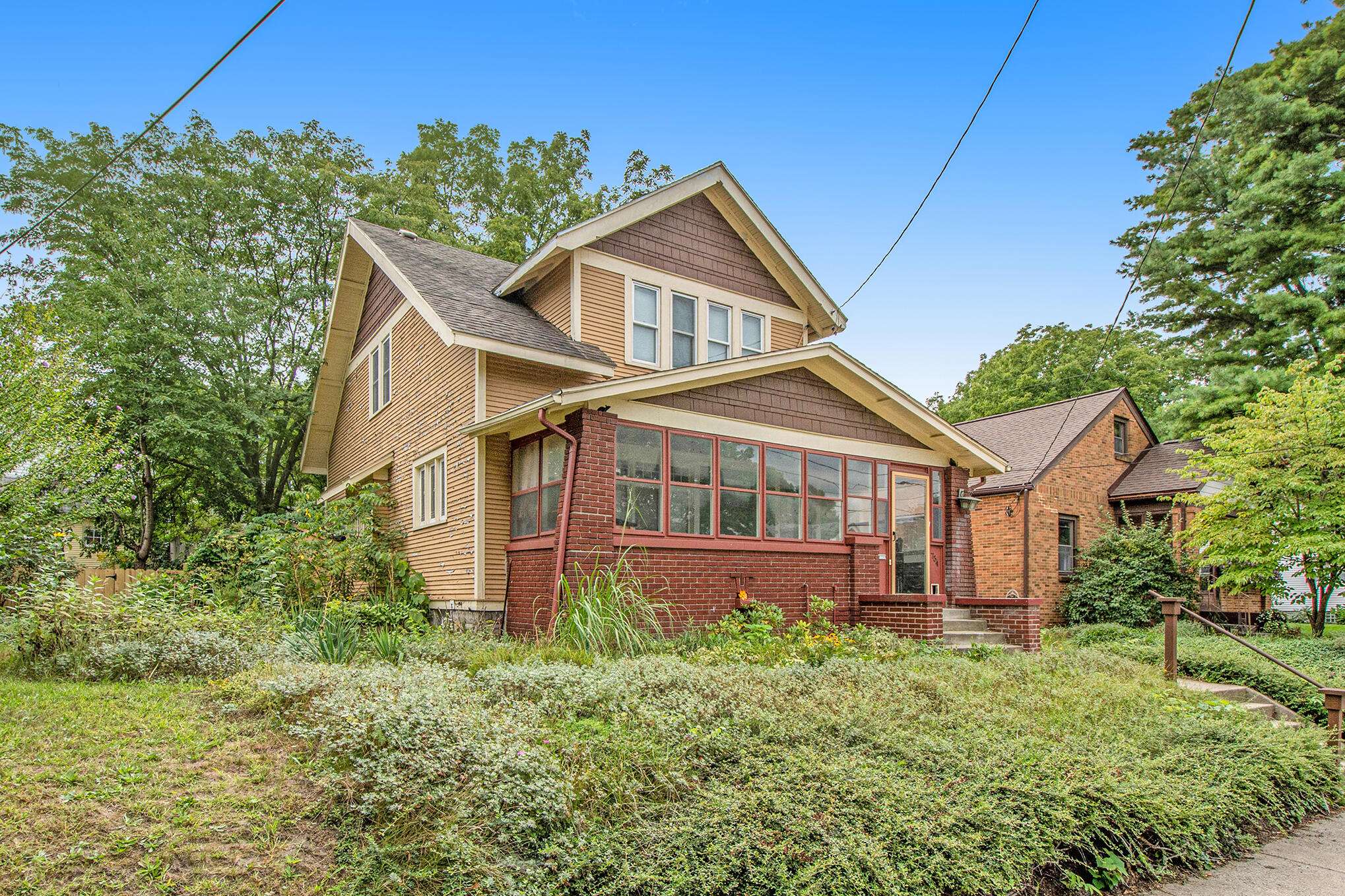 Grand Rapids, MI 49503,754 Lyon ST NE