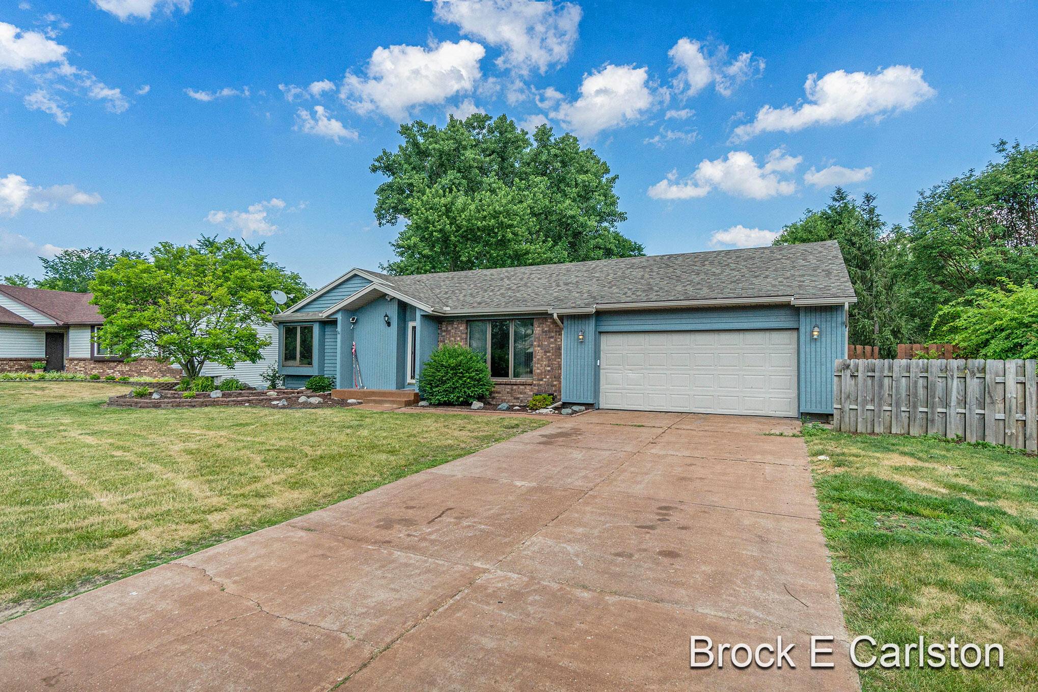 Kentwood, MI 49546,1776 Wayside DR SE