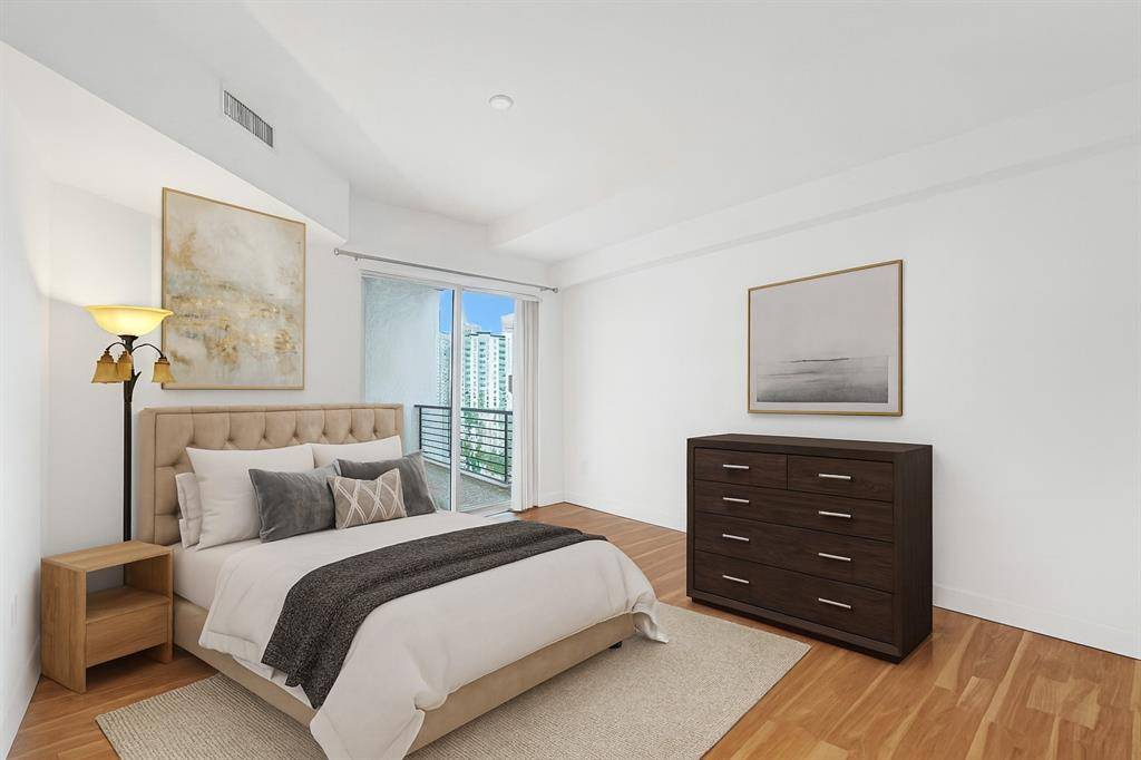 Hollywood, FL 33020,1830 Radius Dr #1317