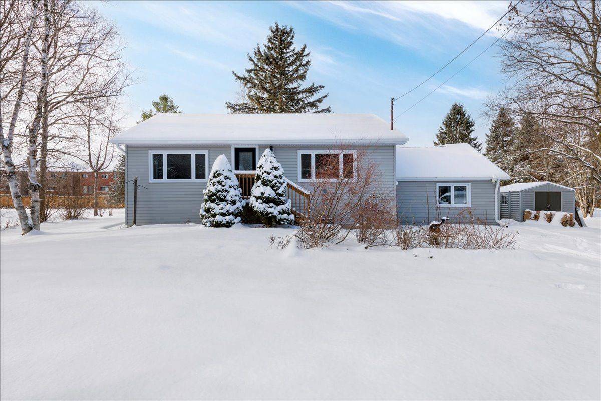 Essa, ON L3W 0C7,8906 5th Line