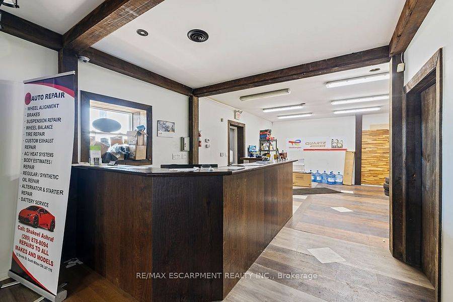 Milton, ON L9T 1X9,53 Steeles AVE E