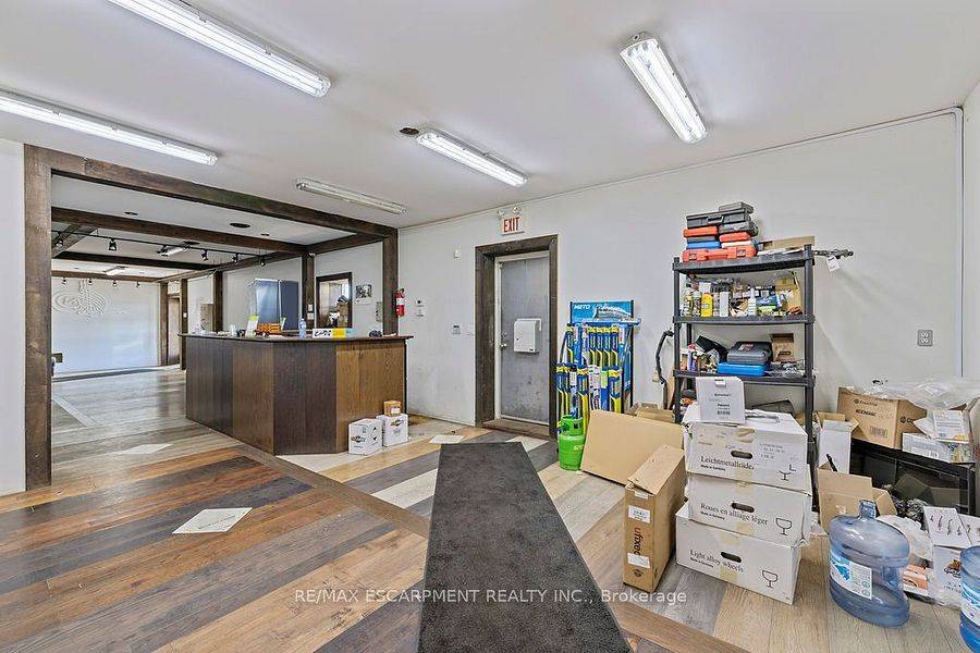 Milton, ON L9T 1X9,53 Steeles AVE E