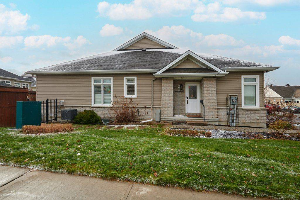 Orleans - Cumberland And Area, ON K4A 0Y8,176 Minoterie RDG