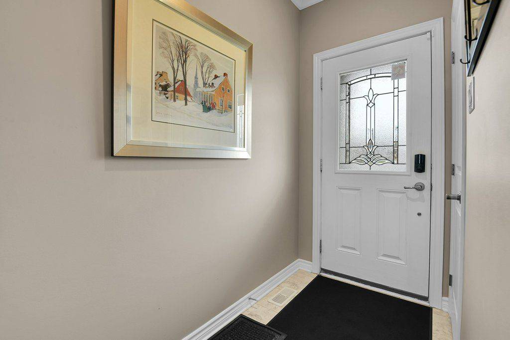 Orleans - Cumberland And Area, ON K4A 0Y8,176 Minoterie RDG