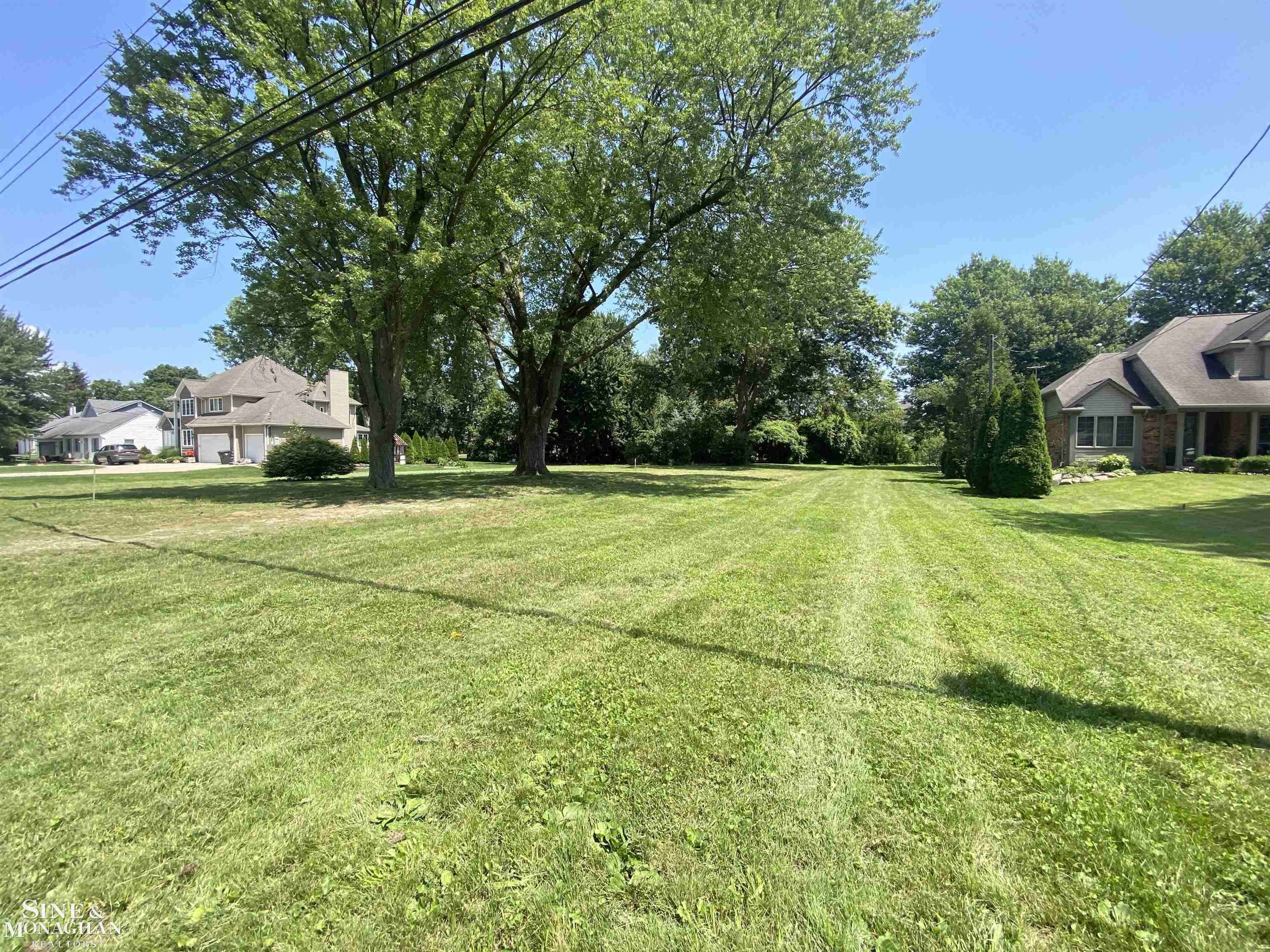 Harrison Twp, MI 48045,39816 Sylvia ST