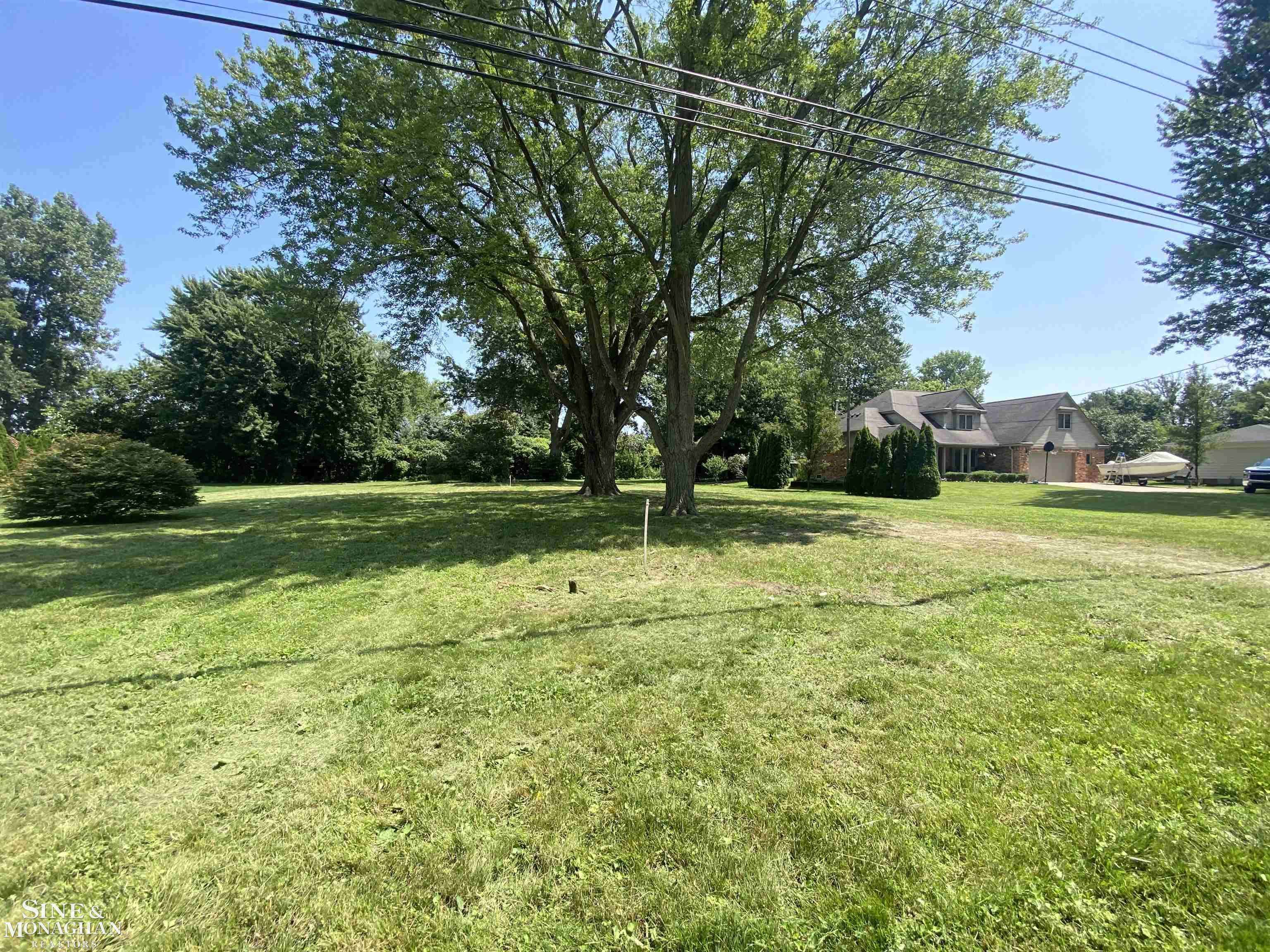 Harrison Twp, MI 48045,39816 Sylvia ST