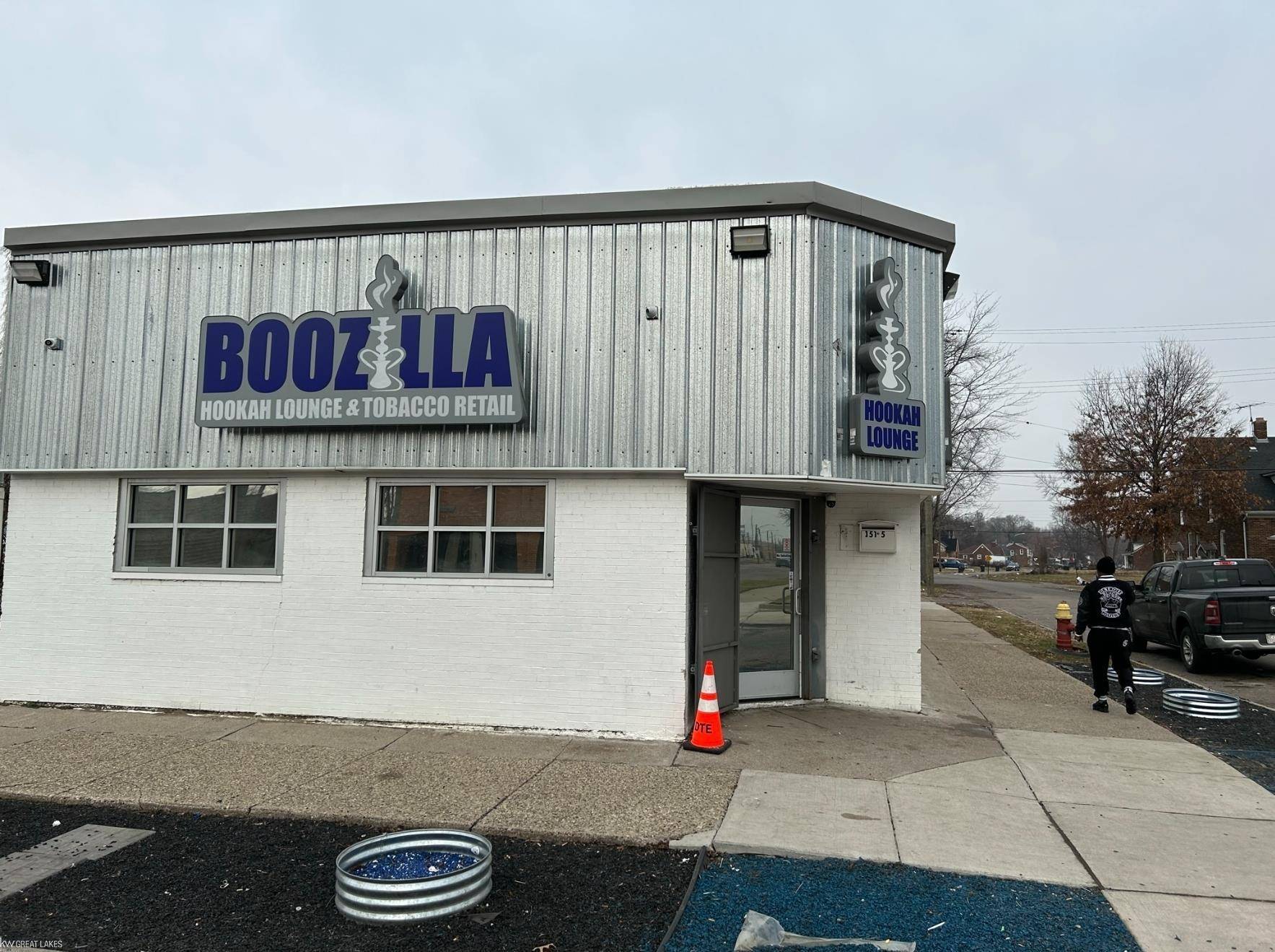 Detroit, MI 48224,15125 Harper AVE