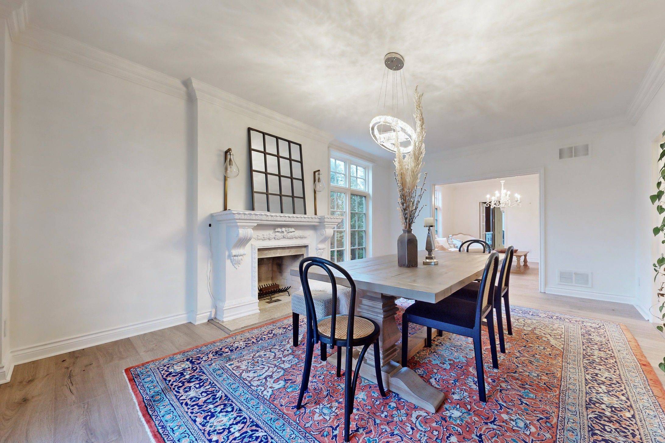 Oakville, ON L6J 7P9,94 Byron ST