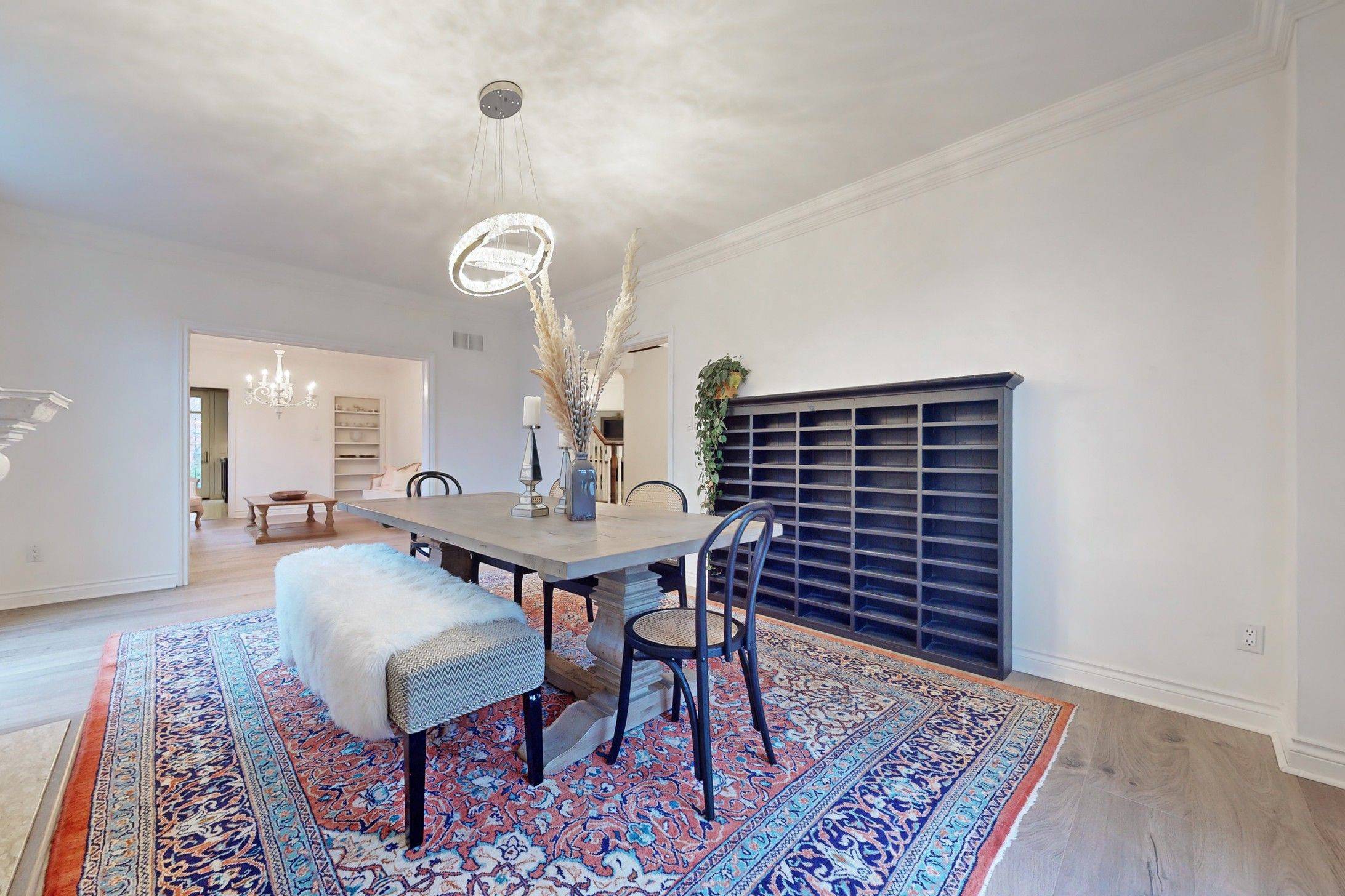 Oakville, ON L6J 7P9,94 Byron ST