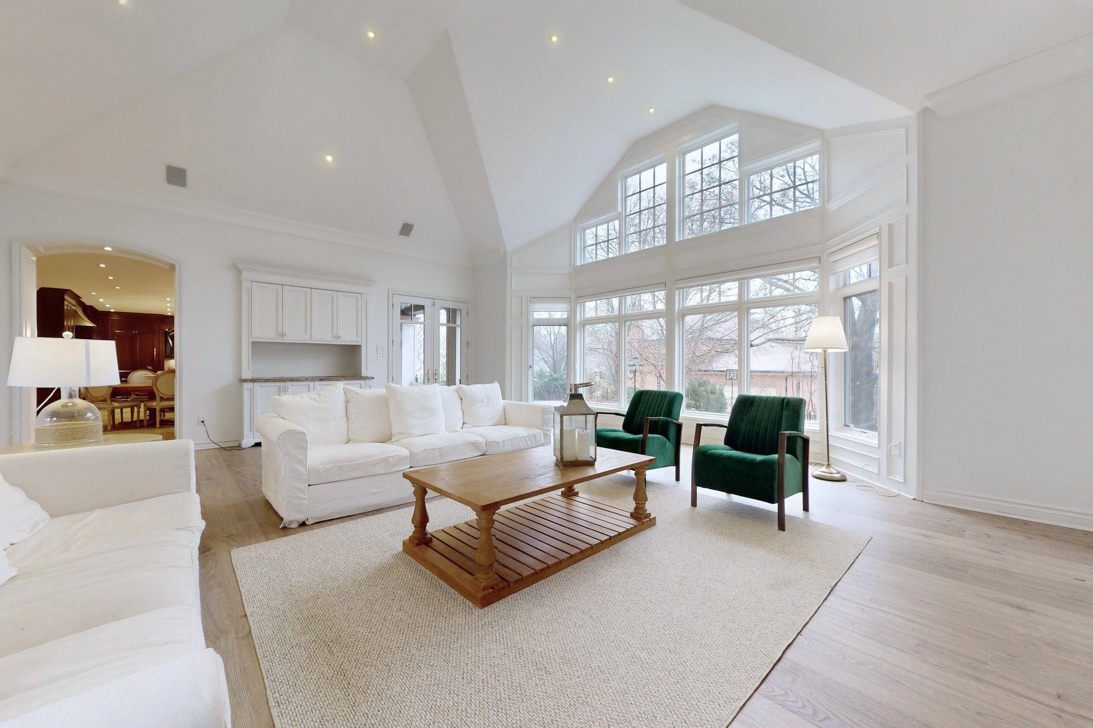 Oakville, ON L6J 7P9,94 Byron ST