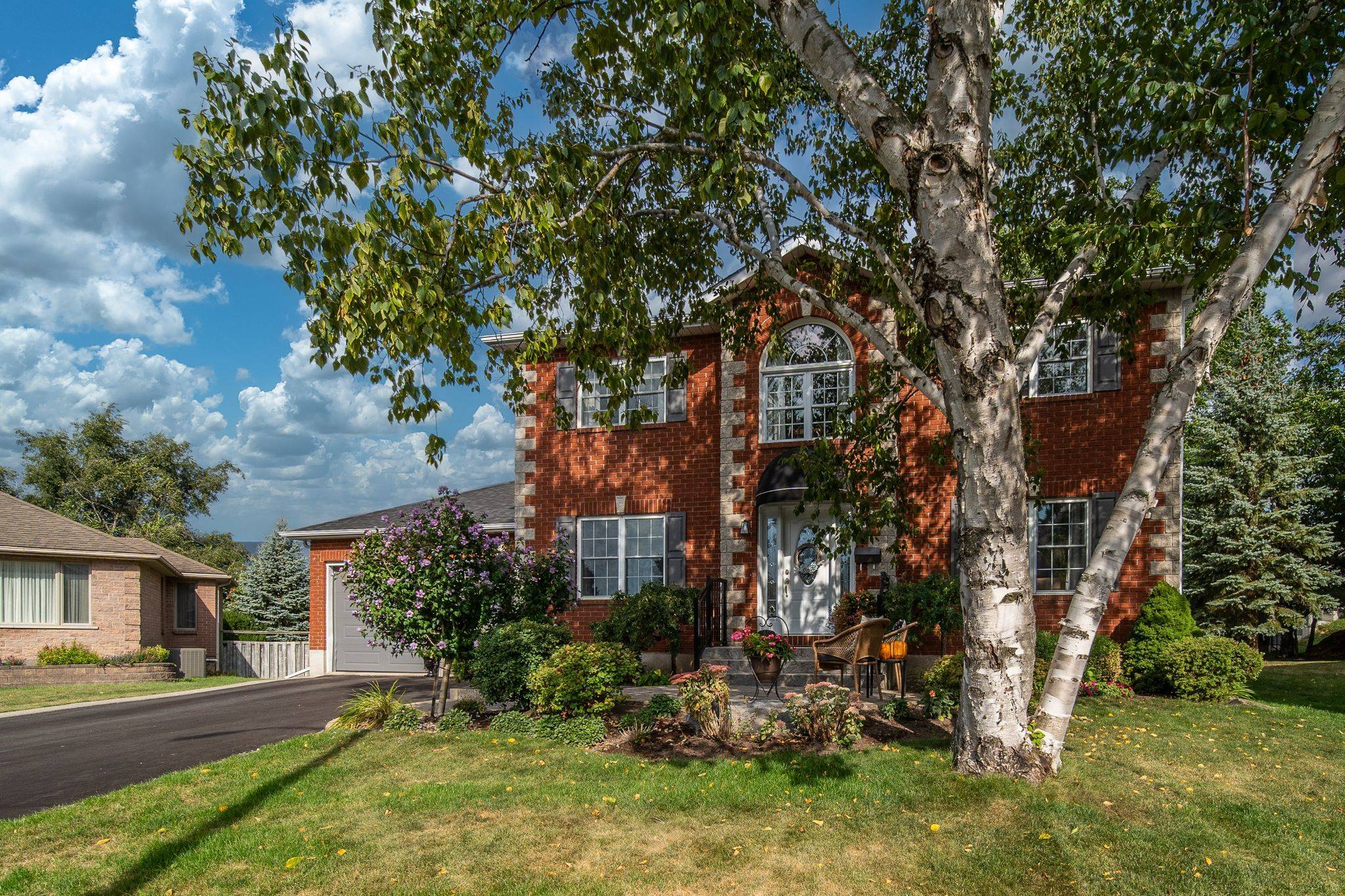 Kingston, ON K7P 2T7,1039 Ryan CT