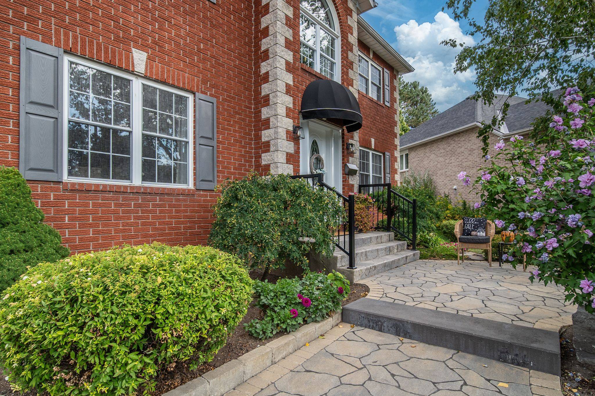 Kingston, ON K7P 2T7,1039 Ryan CT