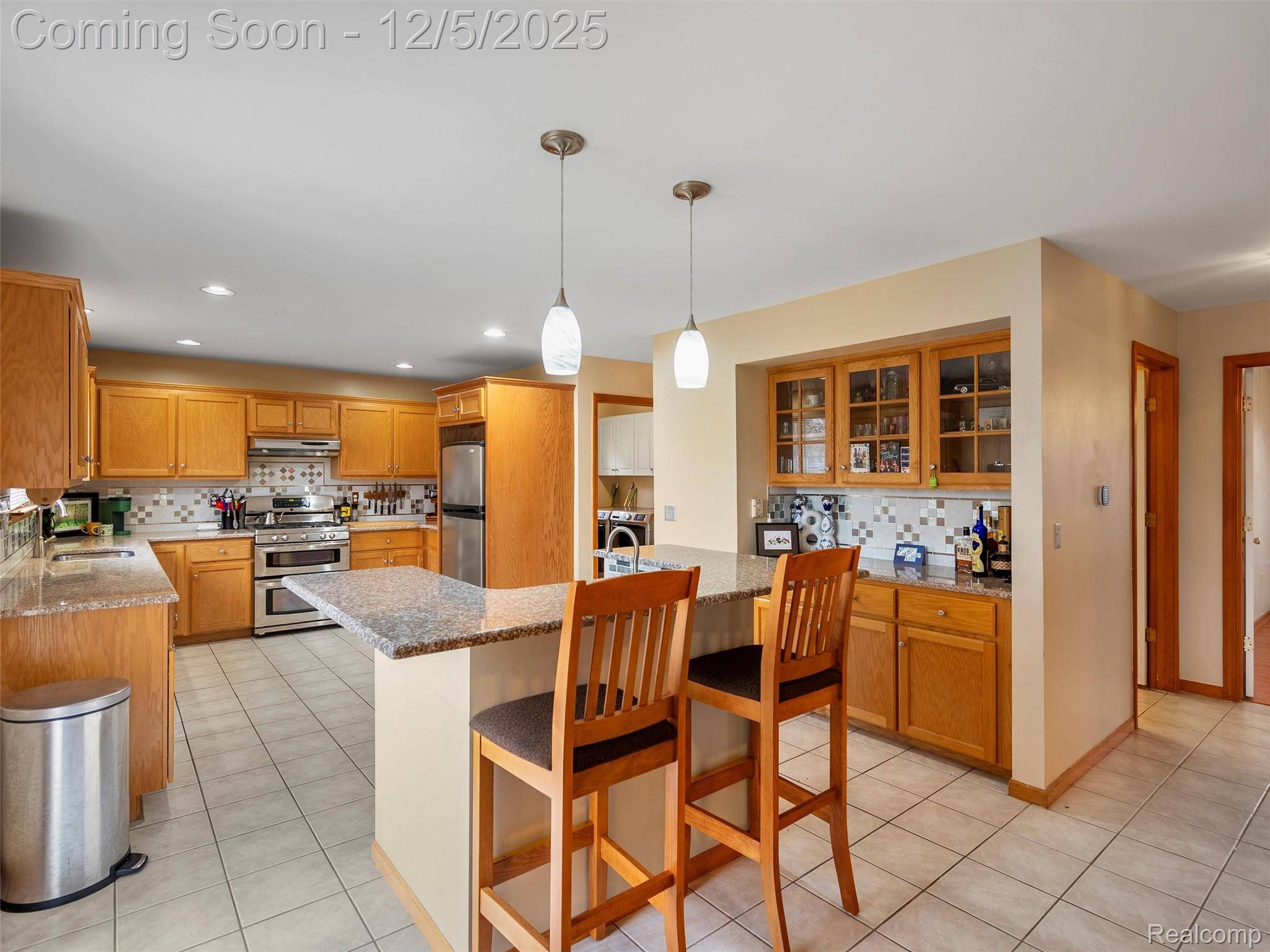 Macomb, MI 48044,48233 Lamplighter TRL