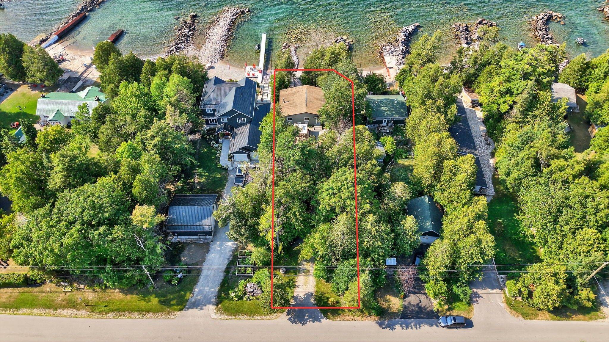 Tiny, ON L9M 0C3,2519 Champlain RD