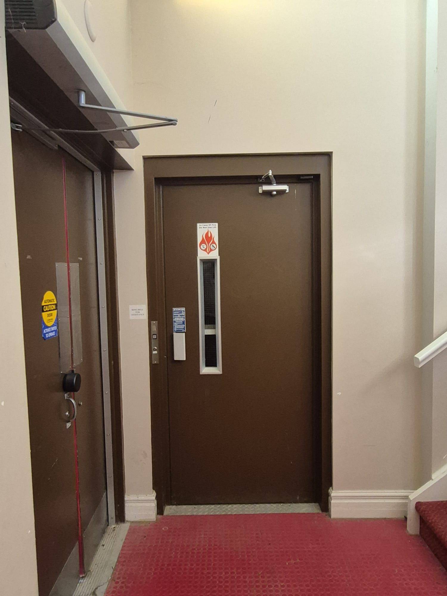 London North, ON N6A 3L4,1204 Richmond ST