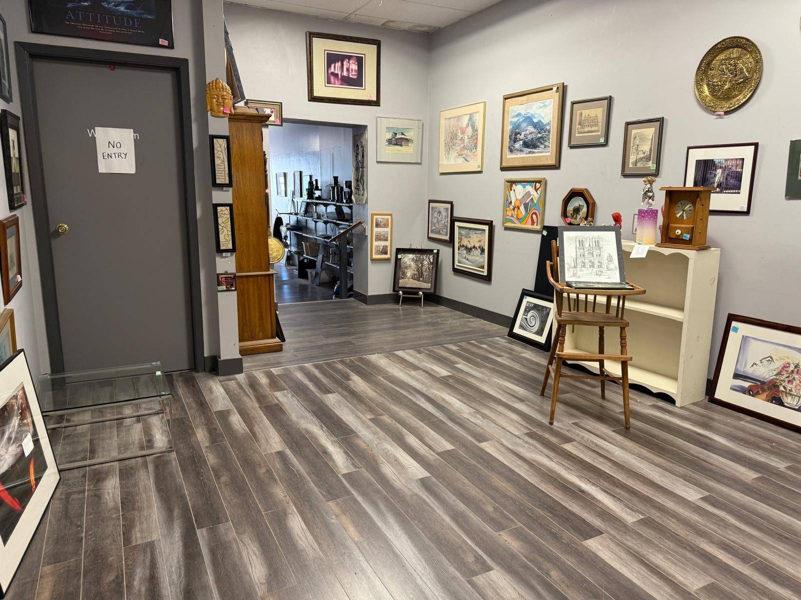 Mississippi Mills, ON K0A 1A0,79 Bridge ST