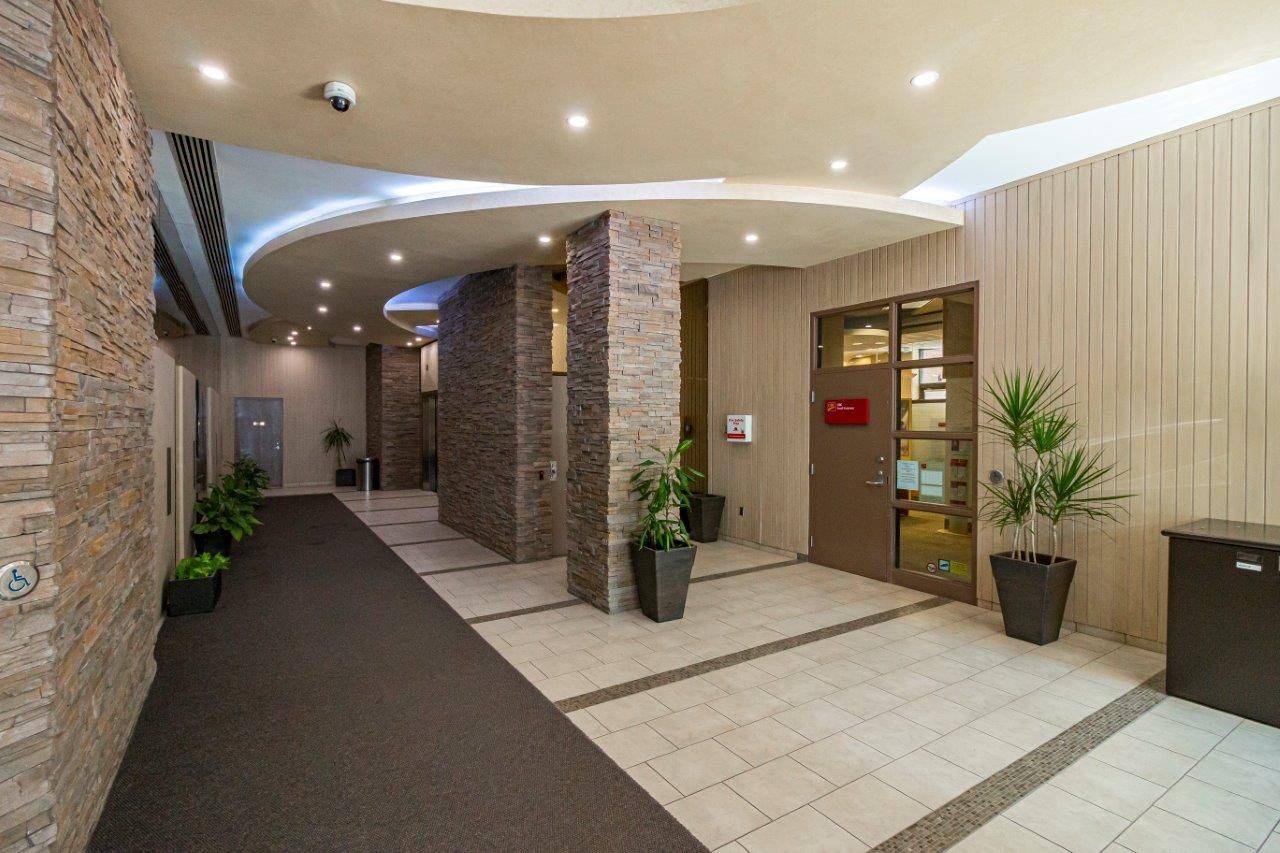 55 King ST #300, St. Catharines, ON L2R 3H5