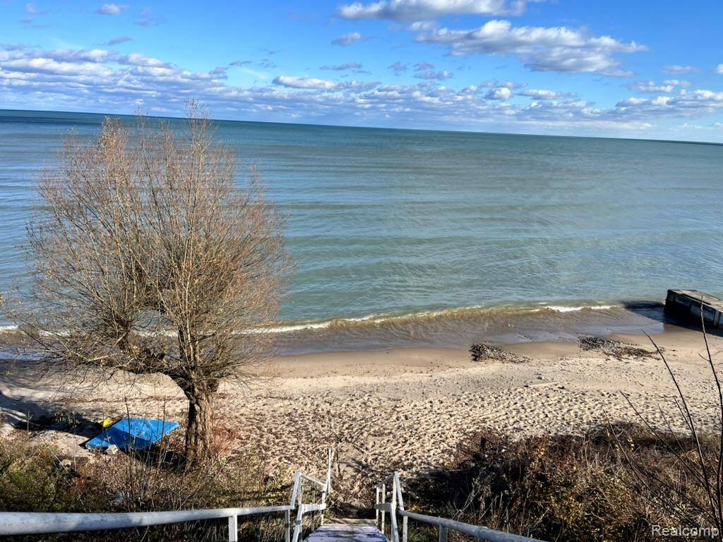 Lexington, MI 48450,7357 Crest RD