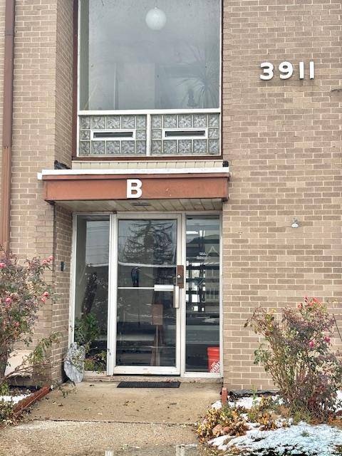 Trenton, MI 48183,3911 Fort ST #114