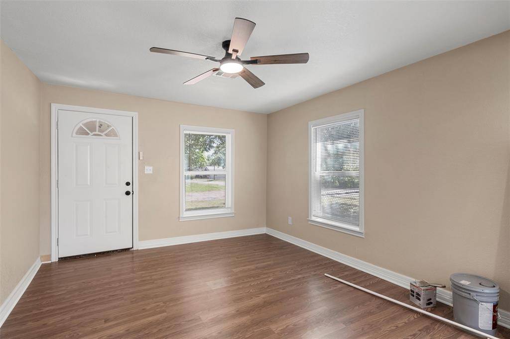 Marlin, TX 76661,700 N Gresham Street