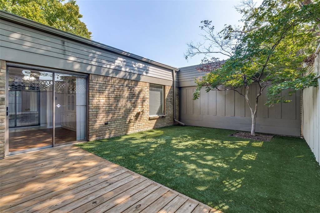 Dallas, TX 75231,8307 Southmeadow Circle