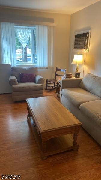 Parsippany-troy Hills Twp., NJ 07034,12 Cherokee Ave