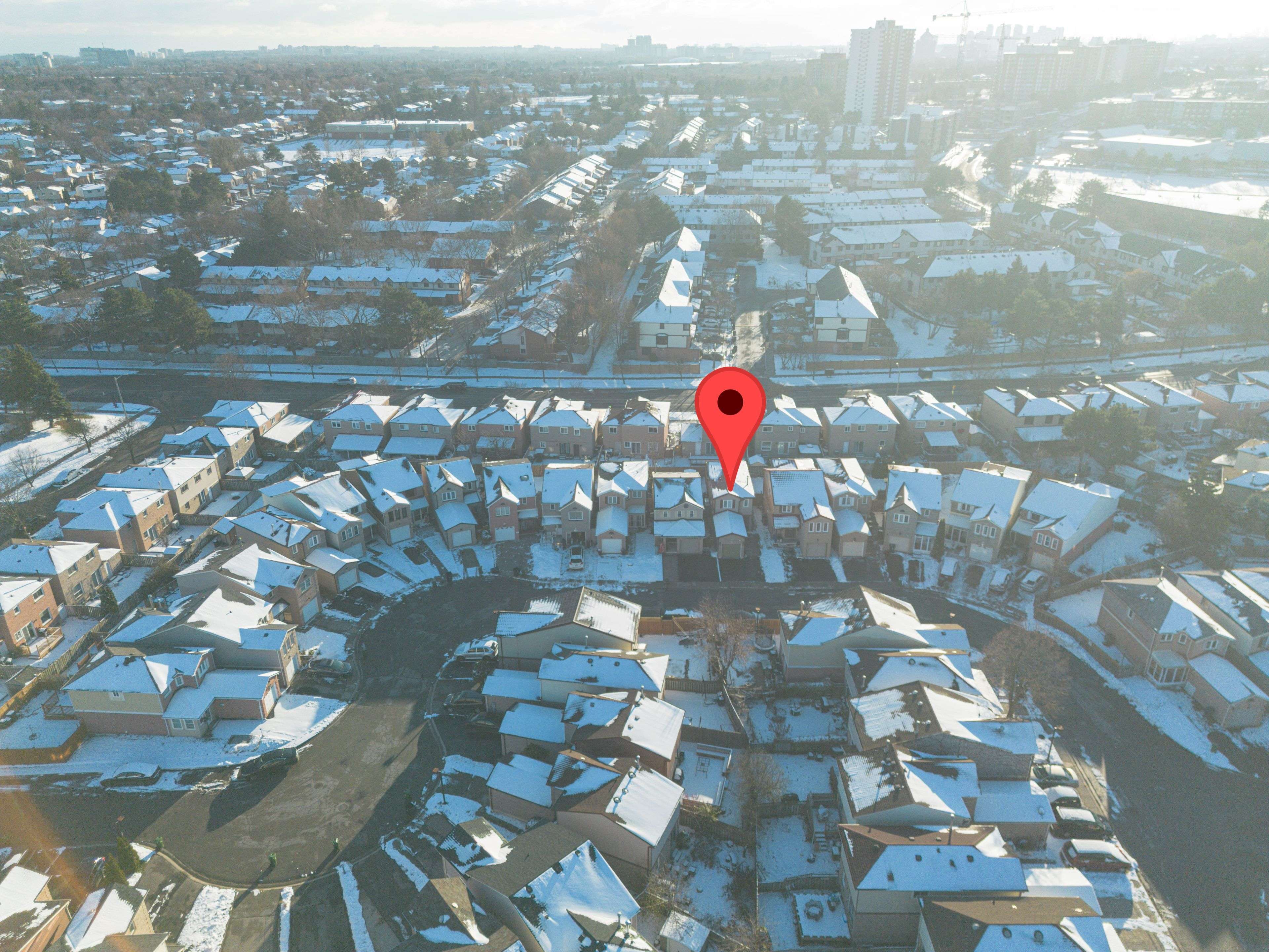 Toronto E11, ON M1B 4B6,109 Plumrose Pathway