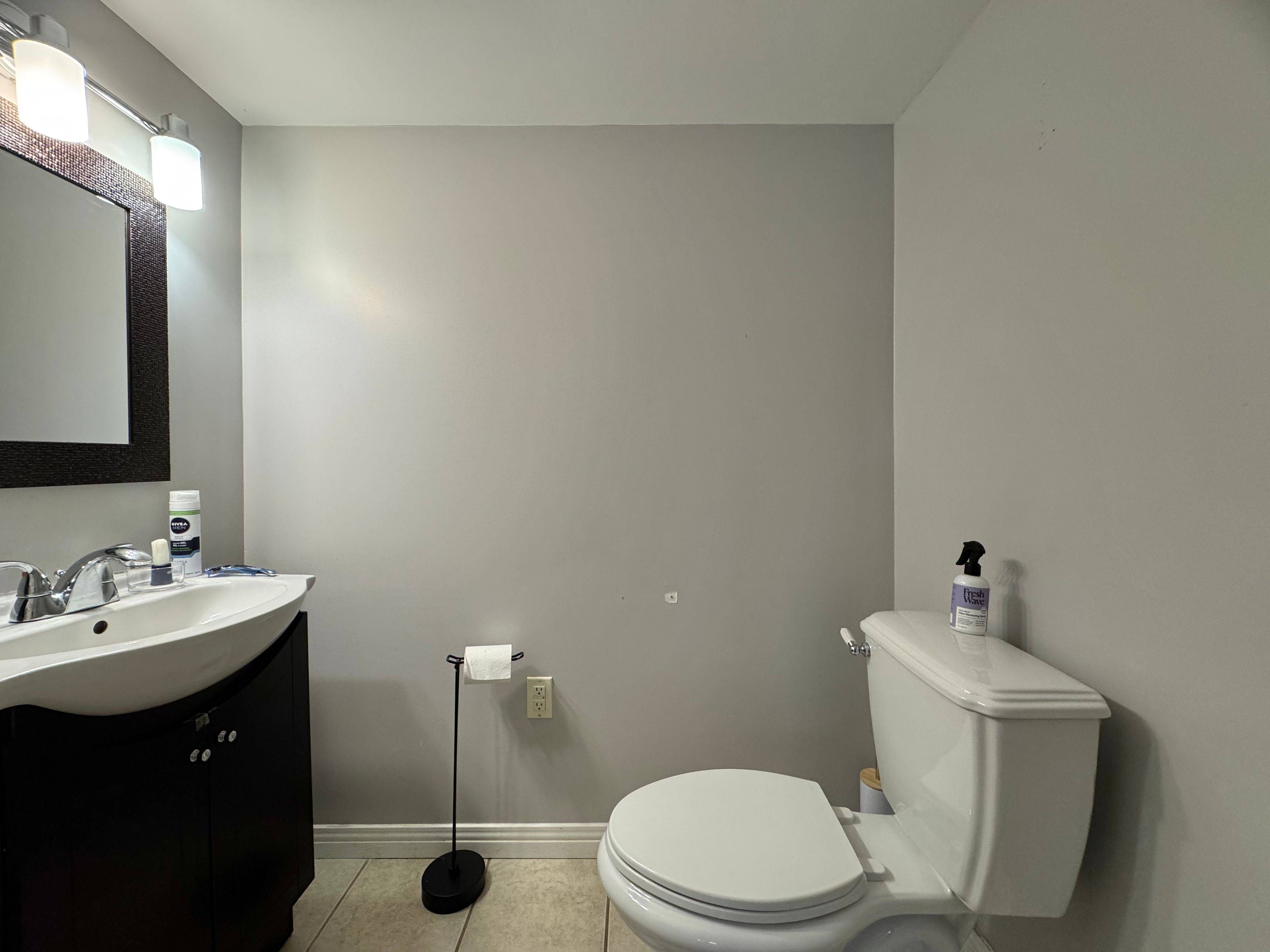 Barrie, ON L4N 8R6,69 Marsellus ST #Lower