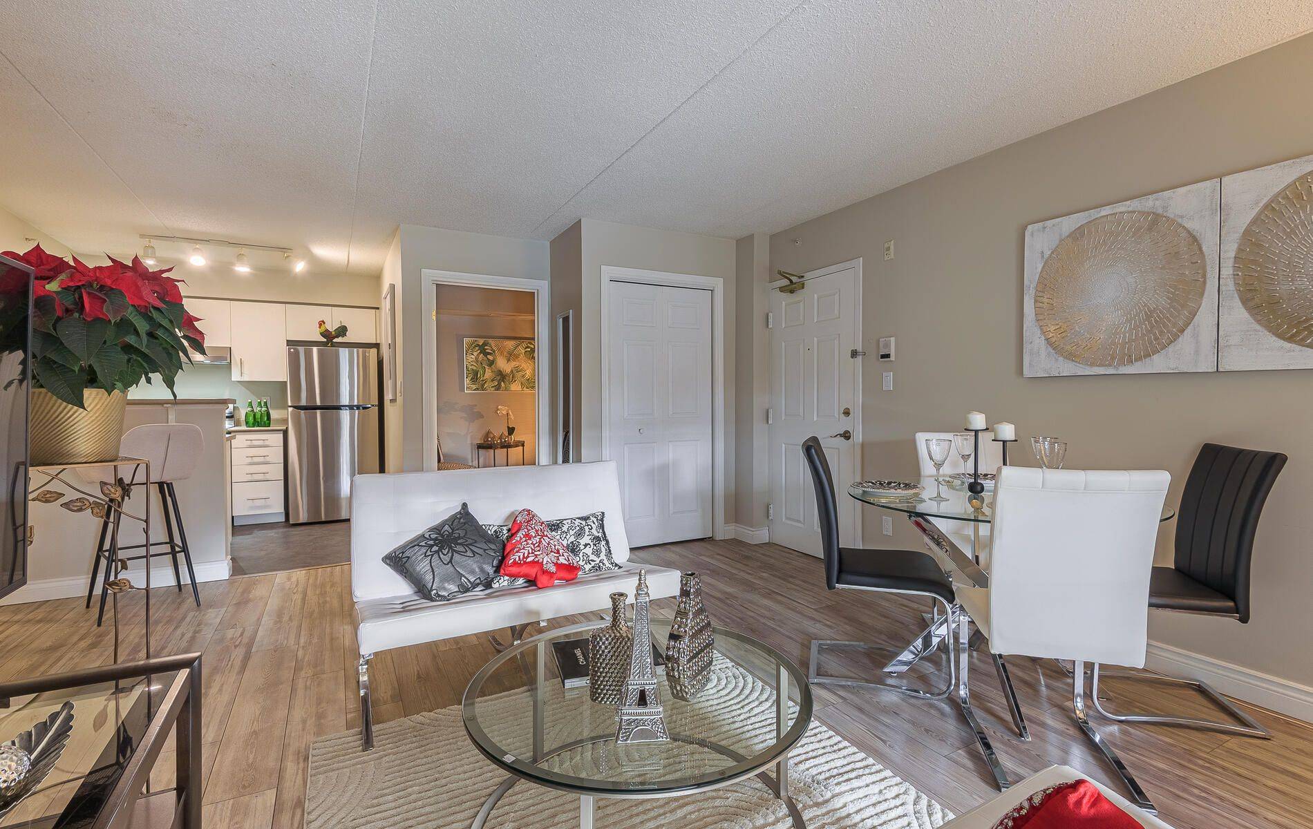 Burlington, ON L7M 4V3,1810 Walkers Line #308