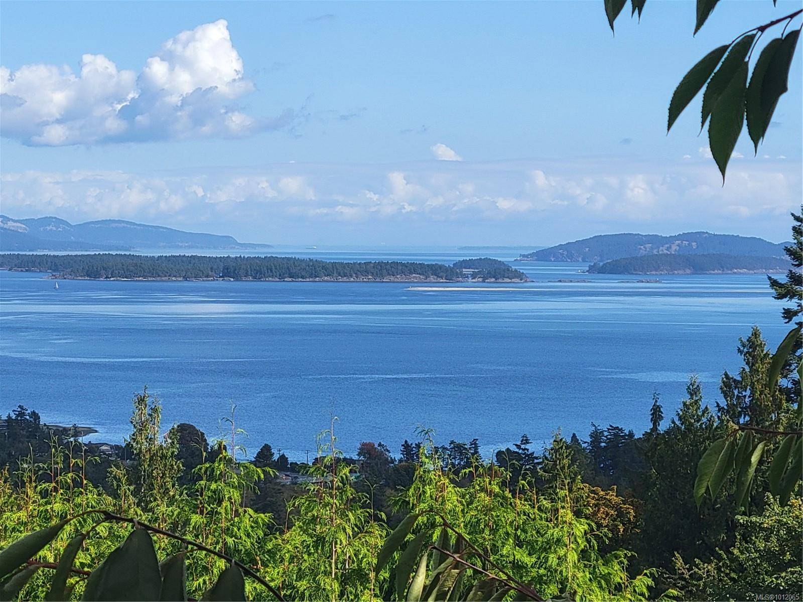 North Saanich, BC V8L 4E9,8870 Forest Park Dr