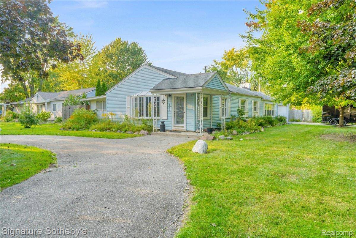 Clinton Township, MI 48036,21769 Ulrich ST