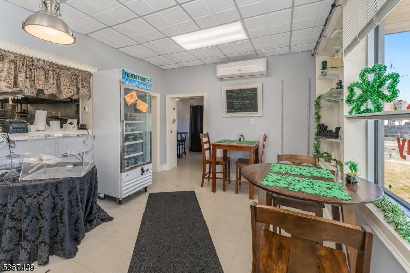 Alpha Boro, NJ 08865,615 3rd Ave