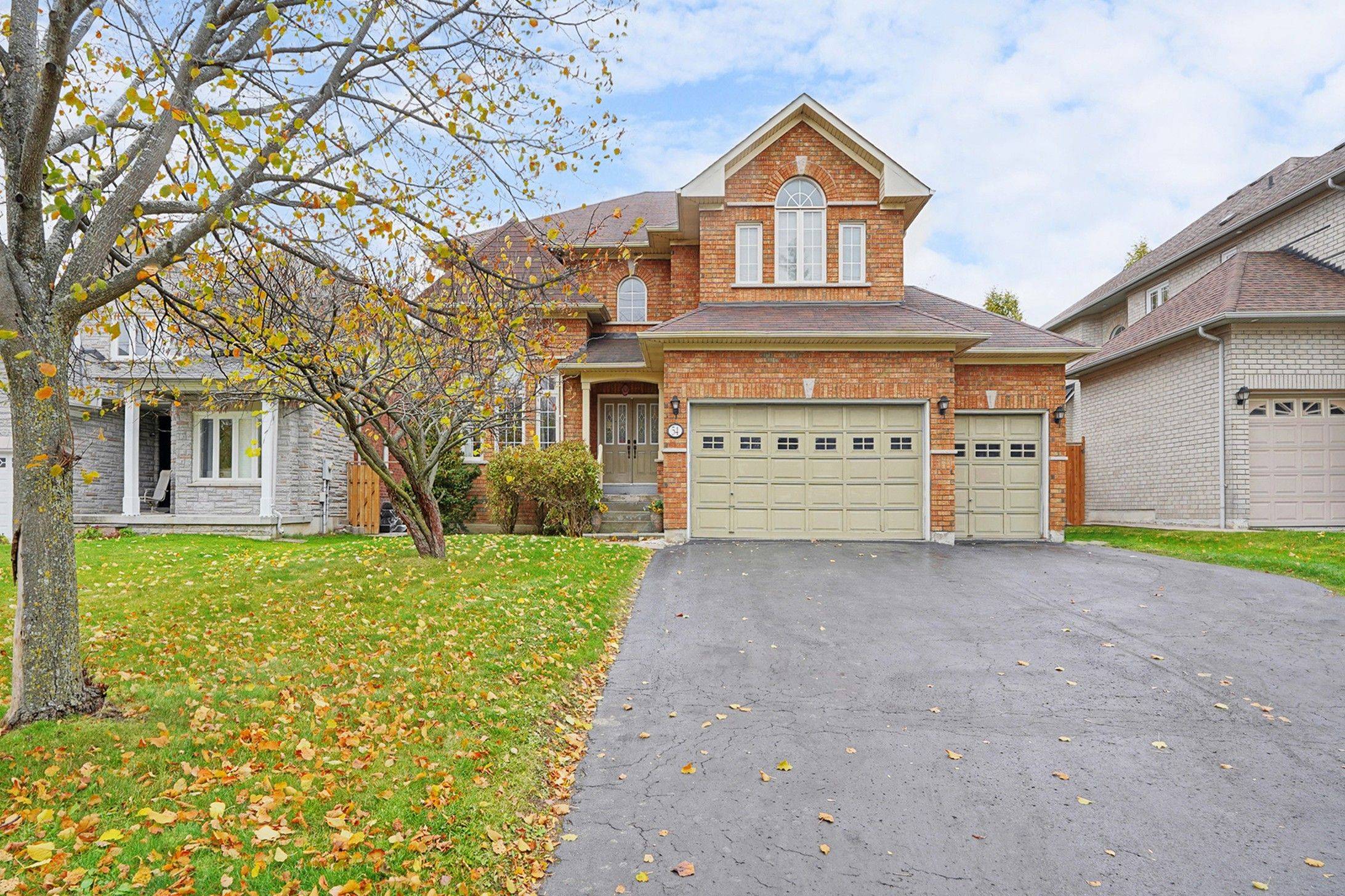 Markham, ON L3S 3R1,54 Bretton CIR