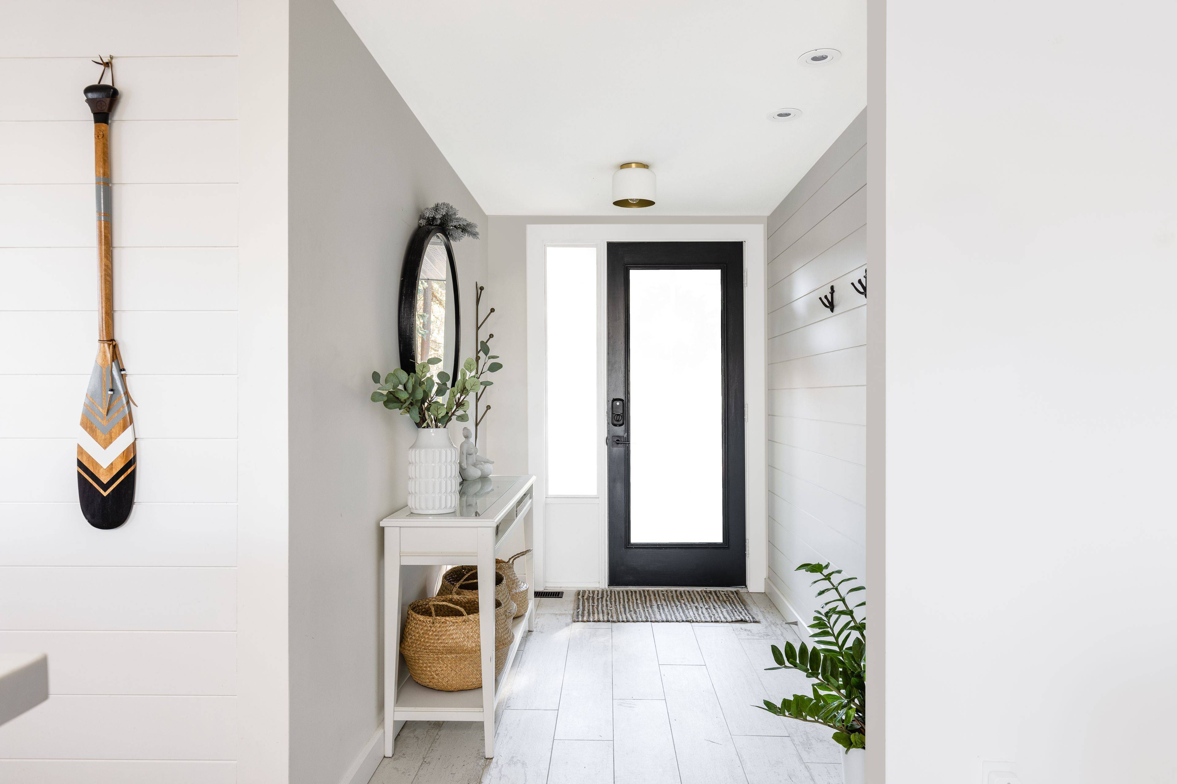 Muskoka Lakes, ON P0B 1J0,2872 Muskoka Road 118 N/A W