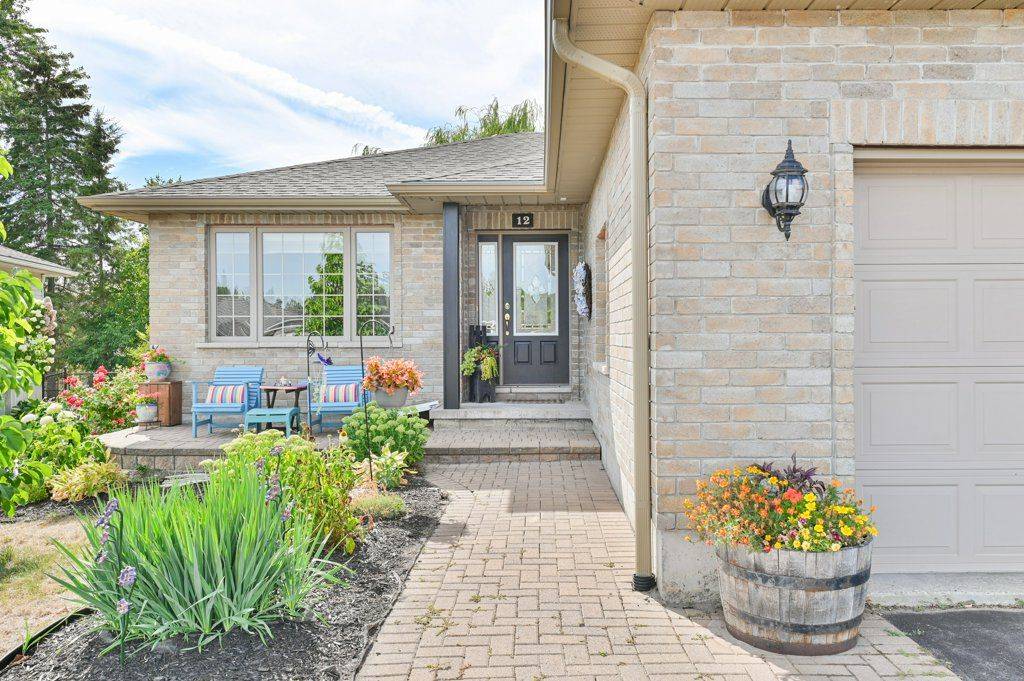 Quinte West, ON K0K 2C0,12 Stonegate CRES