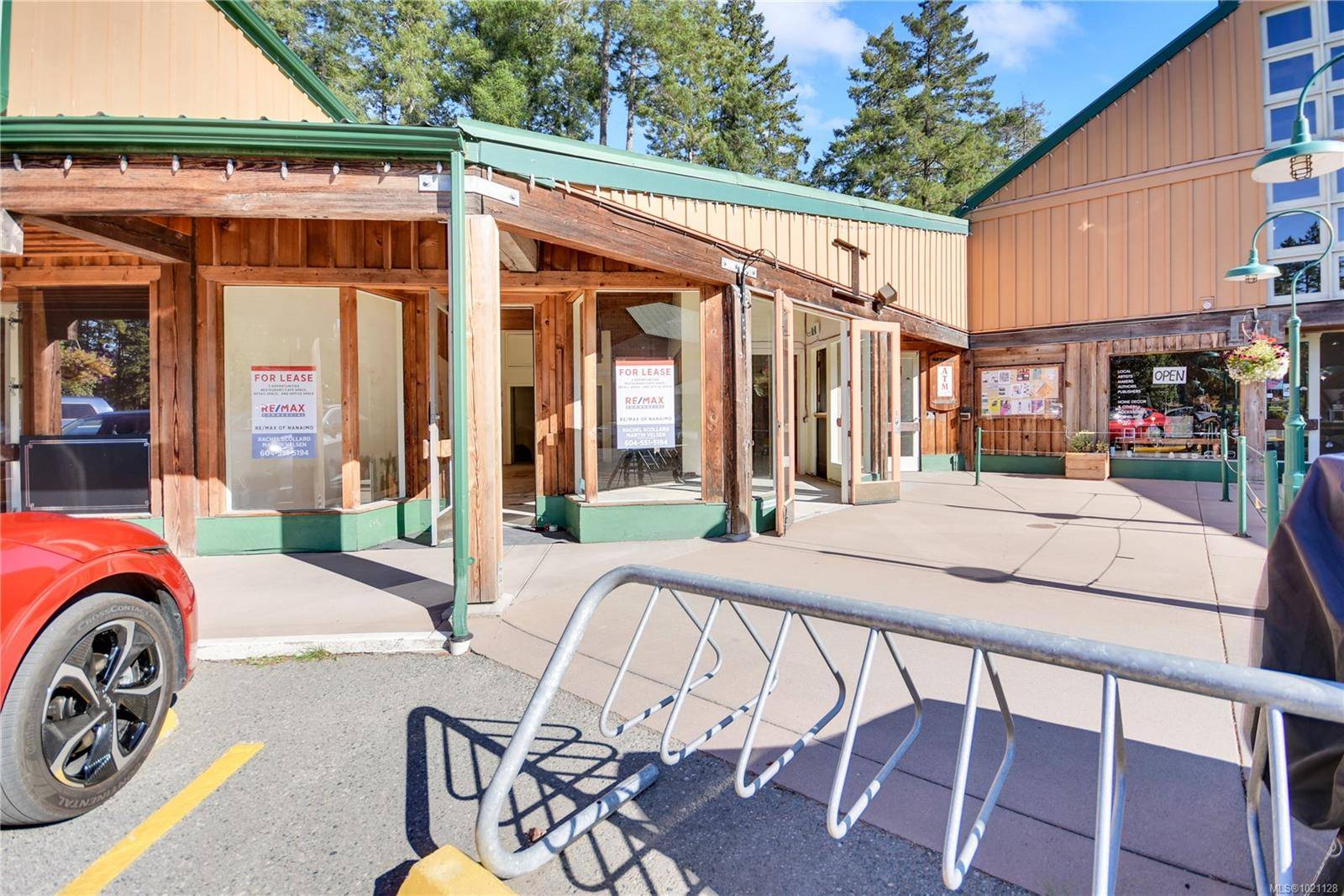 Gabriola Island, BC V0R 1X3,575 North Rd