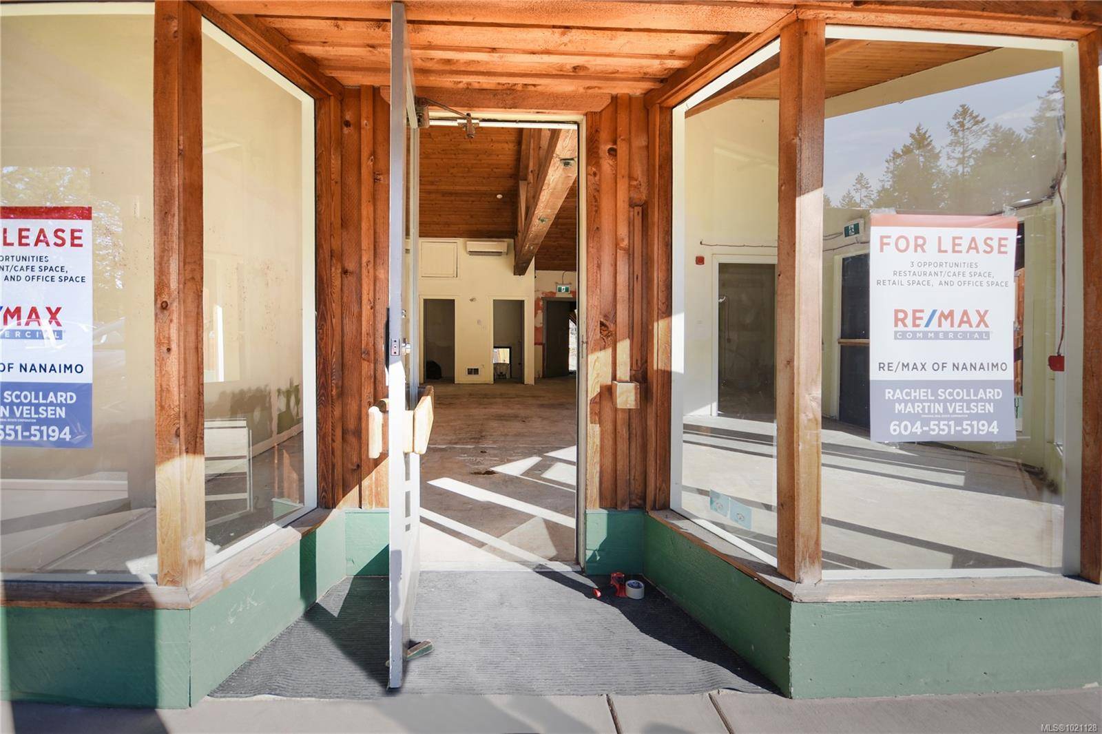 Gabriola Island, BC V0R 1X3,575 North Rd