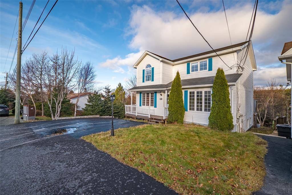 Conception Bay South, NL A1W 4V1,19 Valleyview Crescent