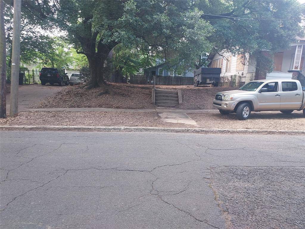 Shreveport, LA 71101,553 Dalzell Street