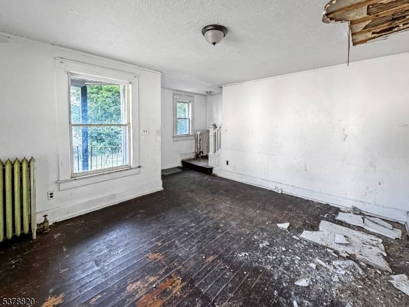 Franklin Boro, NJ 07416,8 Fowler St