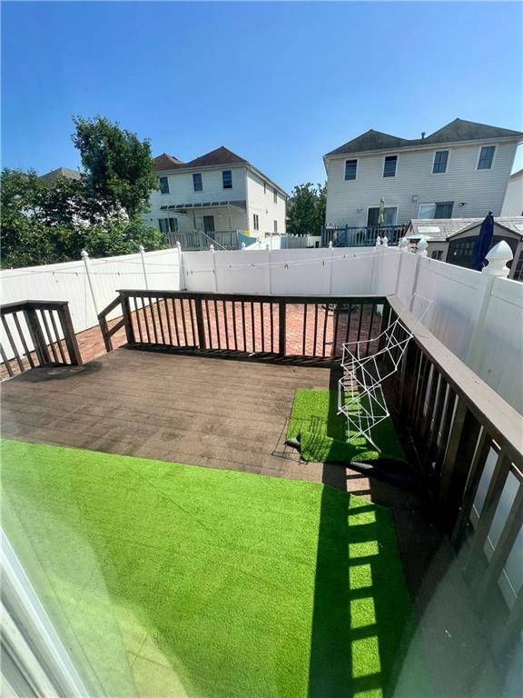 State Island, NY 10312,48 Hinton ST