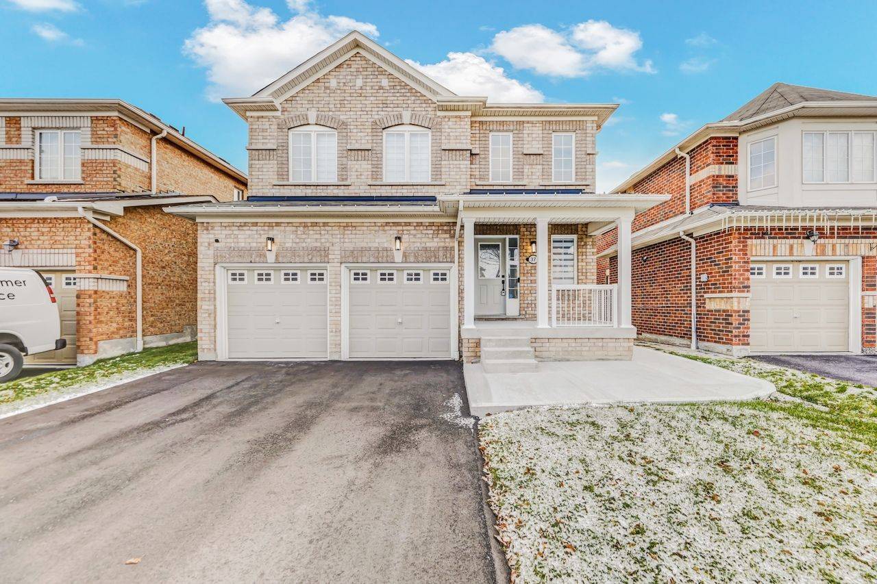 Whitby, ON L1N 0C5,37 Oceanpearl CRES