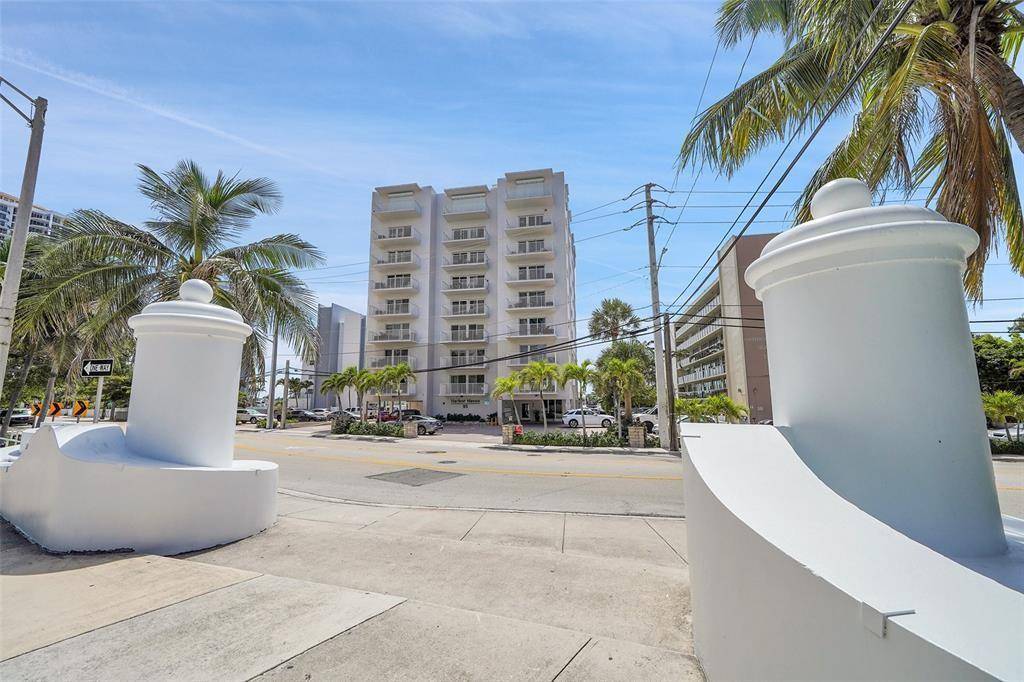 Fort Lauderdale, FL 33304,95 N Birch Rd #301