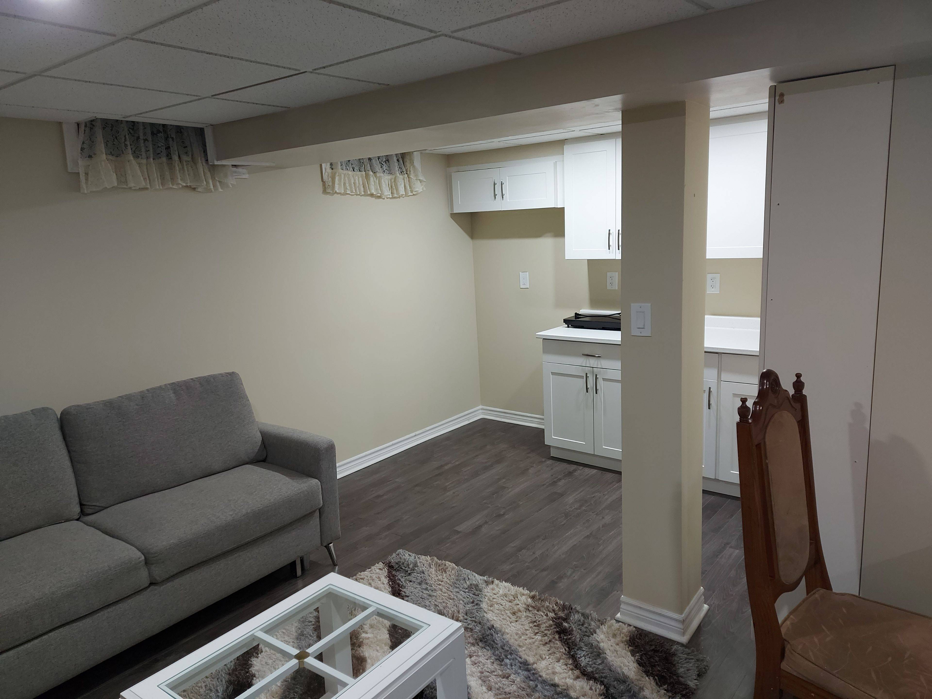 Vaughan, ON L4K 1G9,52 Bay Hill DR N