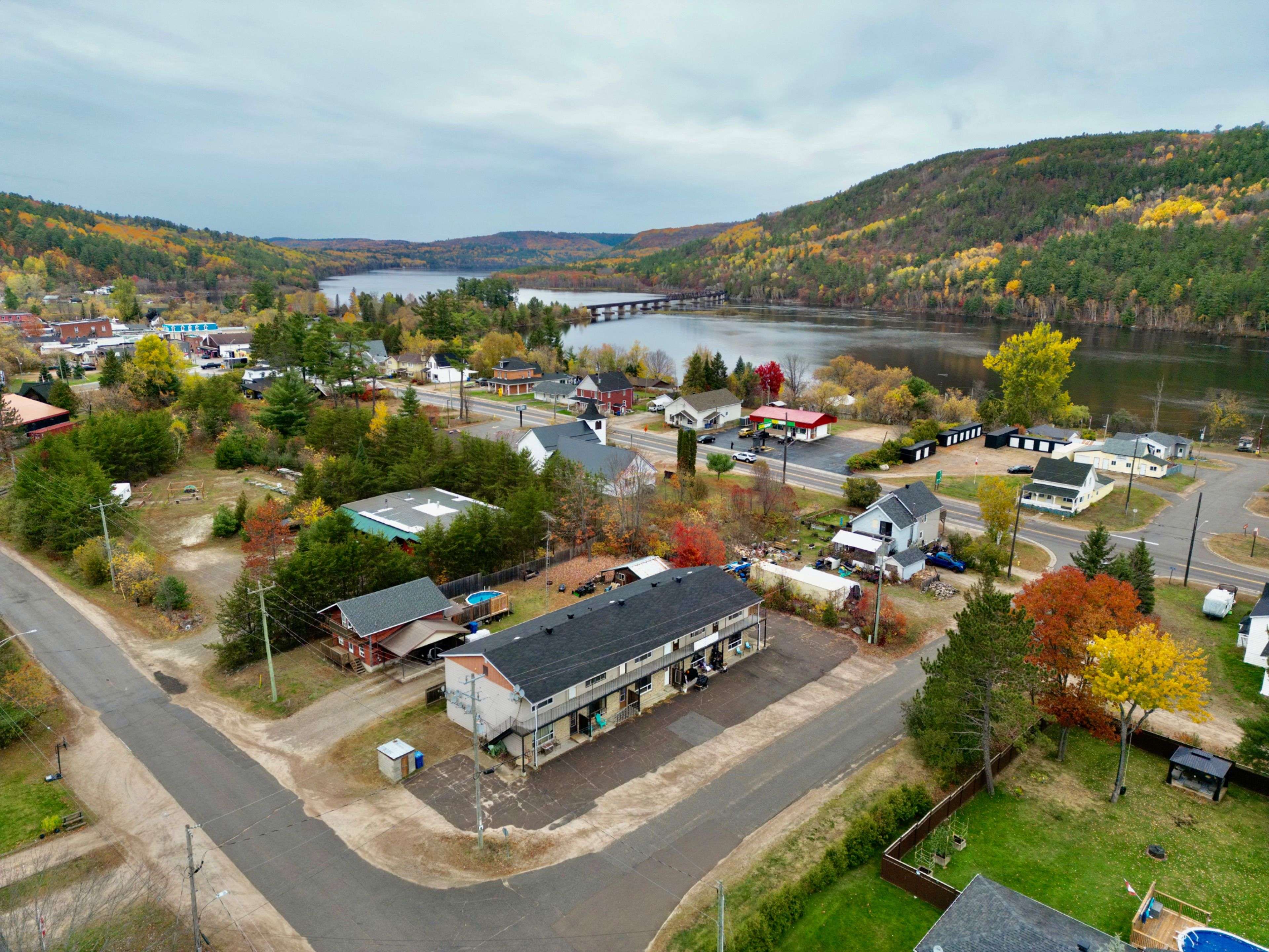 Mattawa, ON P0H 1V0,250 Champlain ST